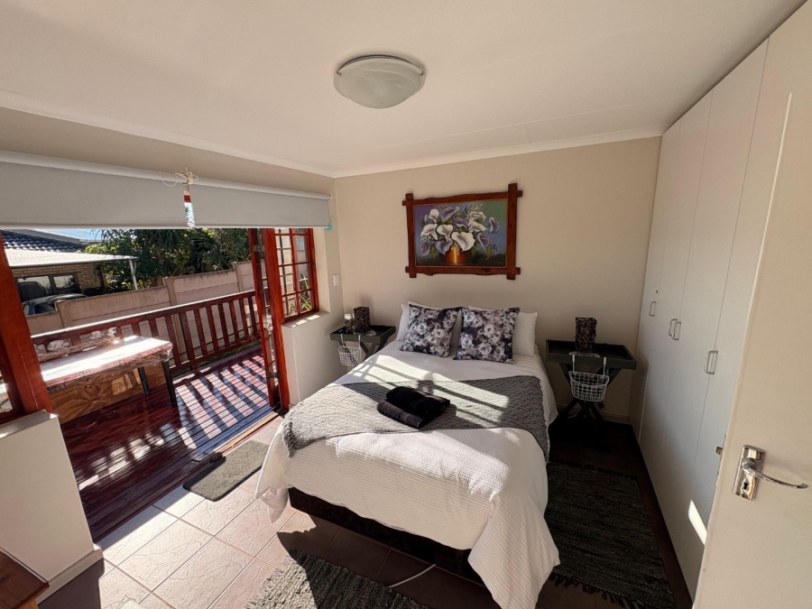 4 Bedroom Property for Sale in Fraaiuitsig Western Cape